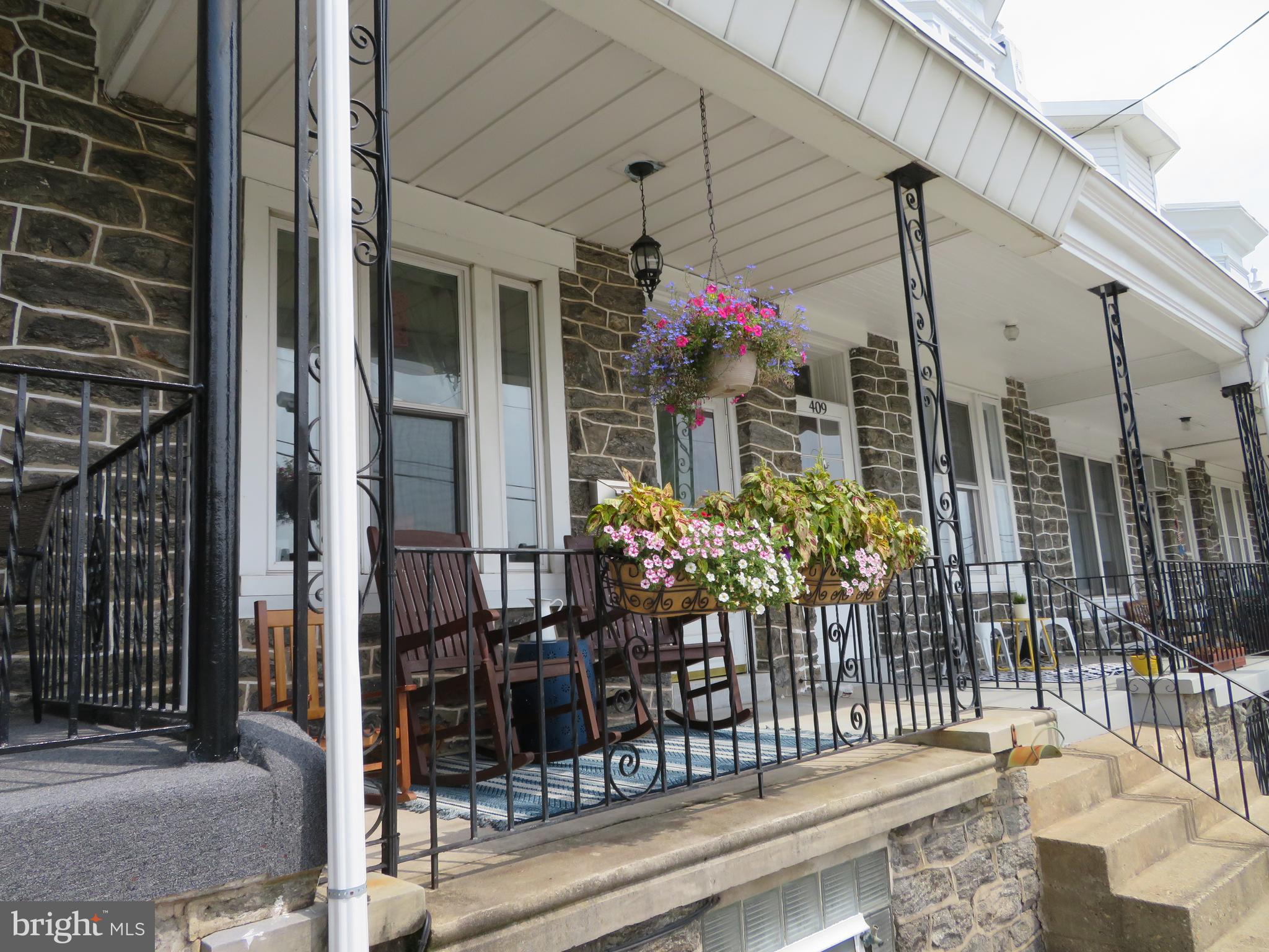 411 Righter Street Philadelphia, PA 19128 - Photo 2 of 36 Gallery Image 2