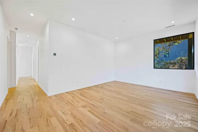 $1,150,000 | 511 Wilma Dykeman Trail, Asheville, NC 28804