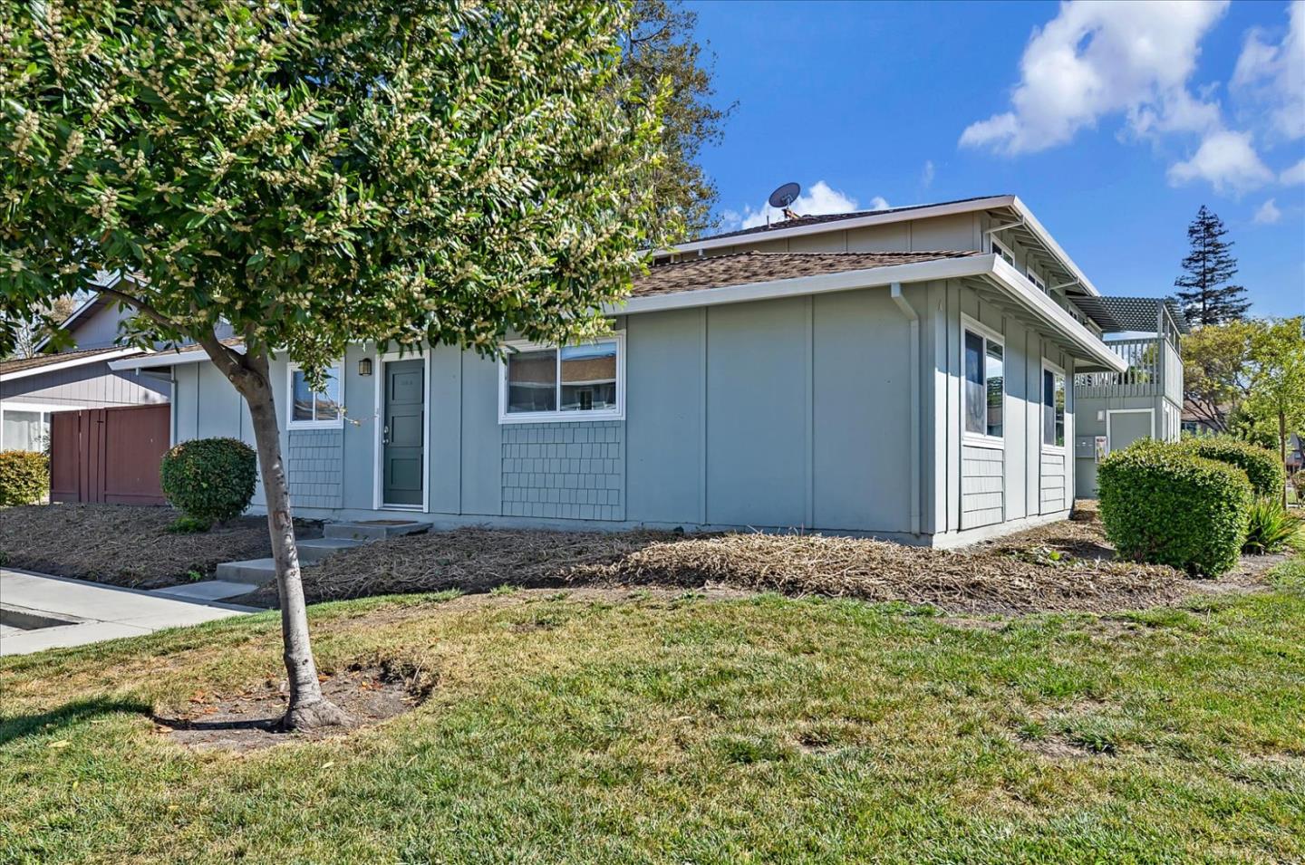 1115 Reed Avenue, Unit A Sunnyvale, CA 94086 - Photo 3 of 27 Gallery Image 3
