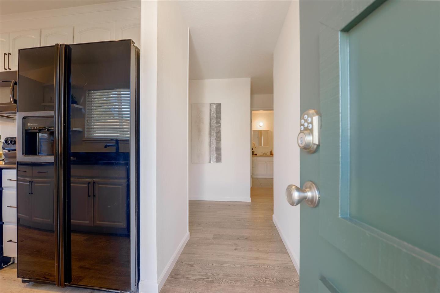 1115 Reed Avenue, Unit A Sunnyvale, CA 94086 - Photo 5 of 27 Gallery Image 5