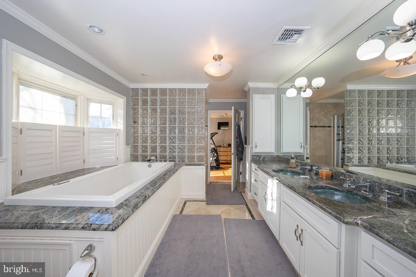 1211 Lakemont Road Villanova, PA 19085 - Photo 22 of 51