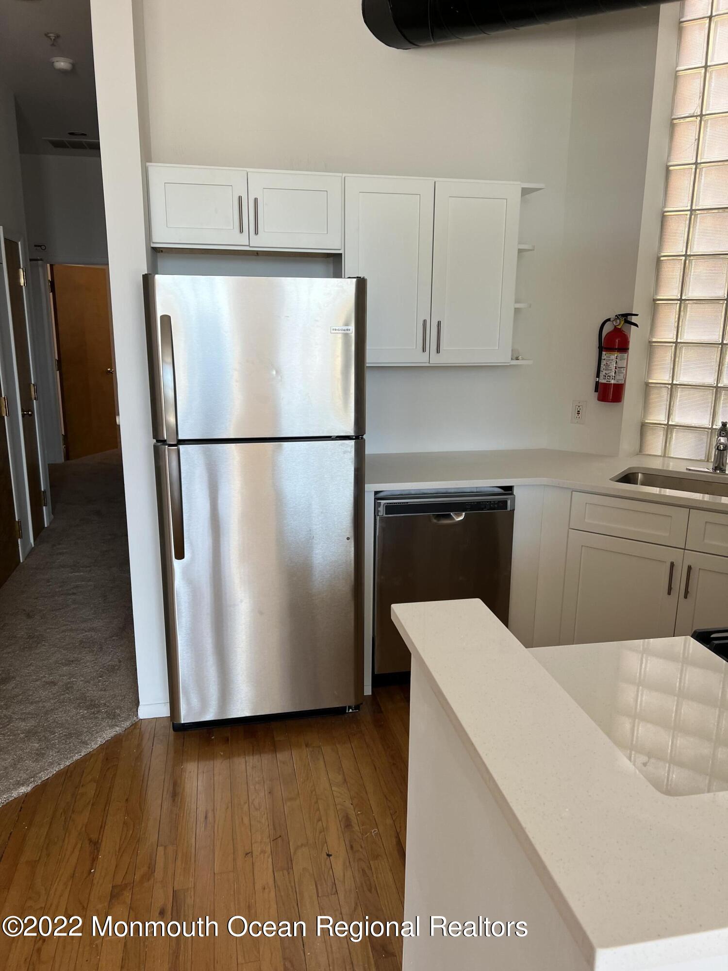 40 Broad Street, Unit 3C Red Bank, NJ 07701 - Photo 6 of 9 IMG_0807