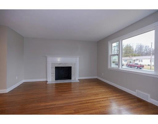 29 Spring Terrace Shrewsbury, MA 01545 - Photo 15 of 21 Gallery Image 15