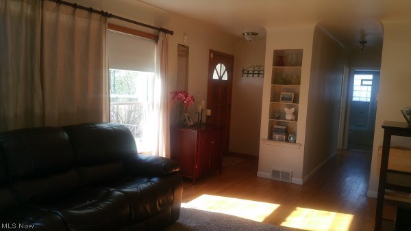 7155 York Road Cleveland, OH 44130 - Photo 12 of 28