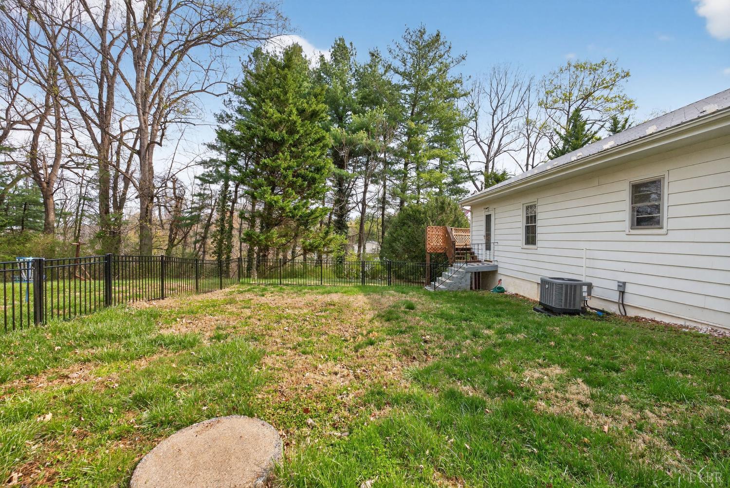 12477 North Old Moneta Road Moneta, VA 24121 - Photo 43 of 56