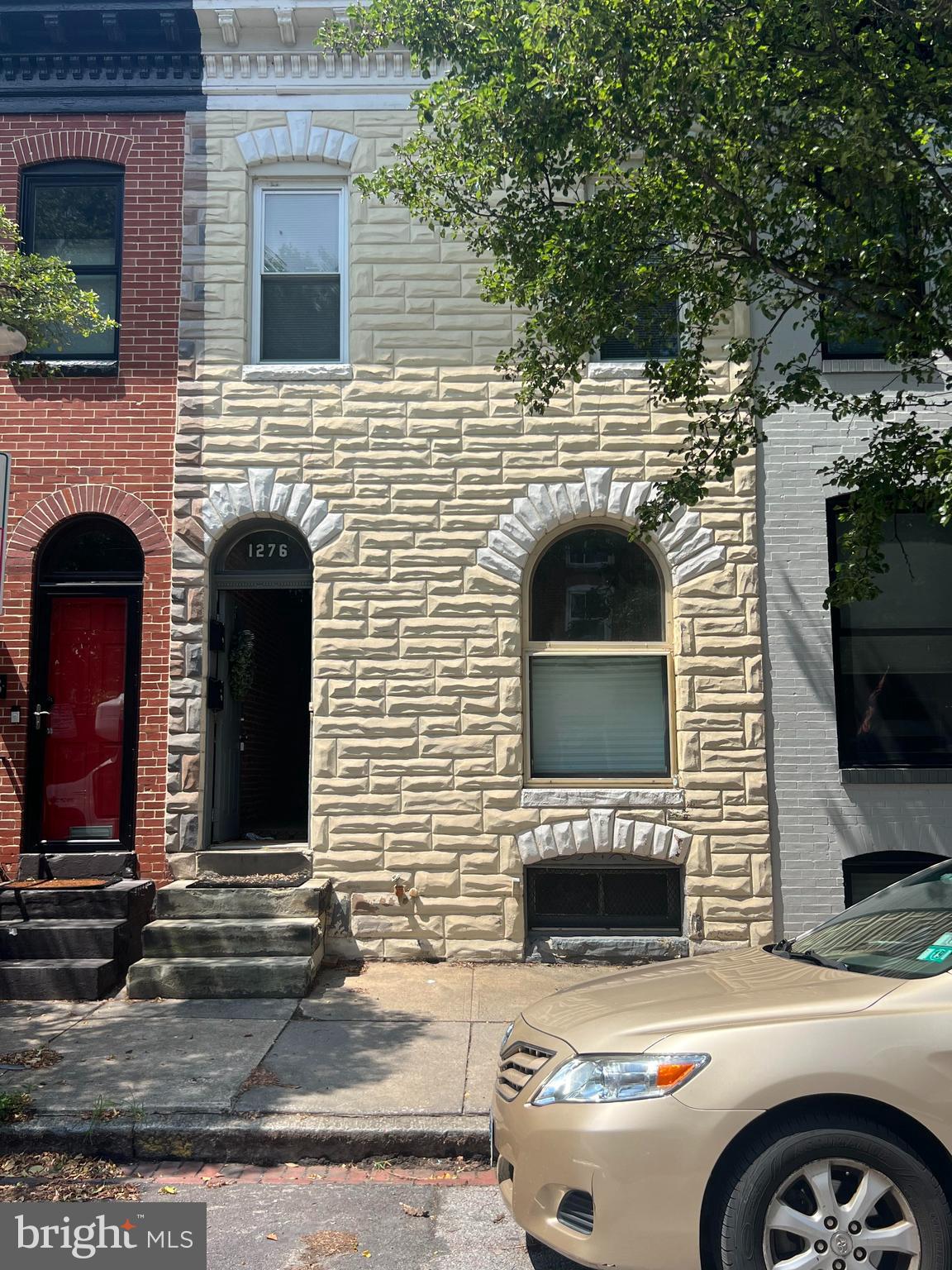 1276 Riverside Avenue Baltimore, MD 21230 - Photo 1 of 33