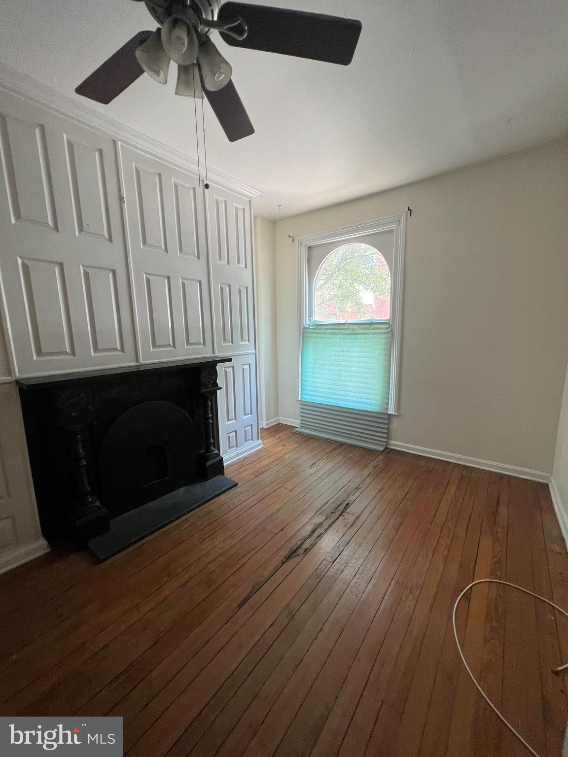 1276 Riverside Avenue Baltimore, MD 21230 - Photo 4 of 33