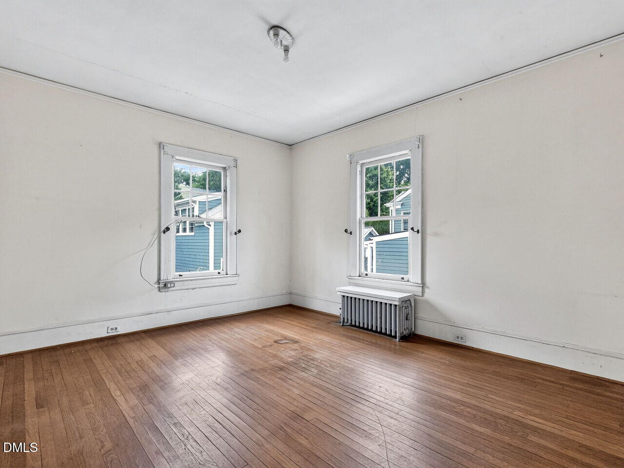 1509 Caswell Street Raleigh, NC 27608 - Photo 18 of 23