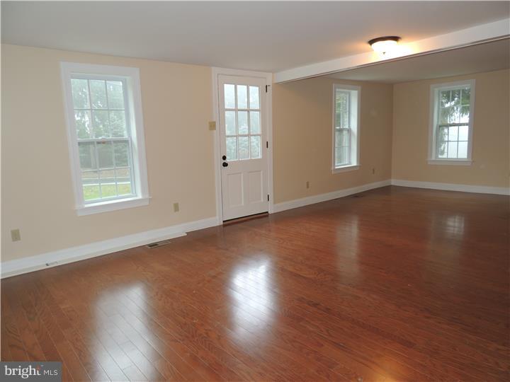 2019 Conestoga Road Malvern, PA 19355 - Photo 7 of 17 Living Room