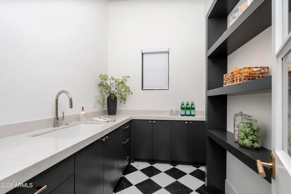 $3,395,000 | 3923 East Heatherbrae Drive, Phoenix, AZ 85018