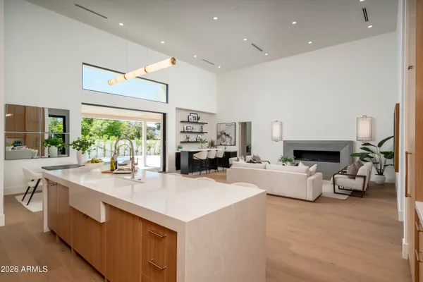 $3,395,000 | 3923 East Heatherbrae Drive, Phoenix, AZ 85018