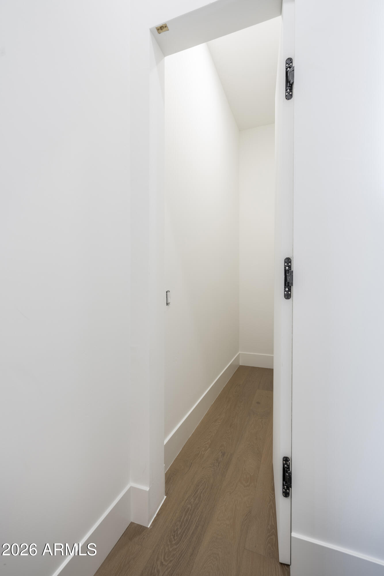 3923 East Heatherbrae Drive Phoenix, AZ 85018 - Photo 47 of 58 a view of a small space