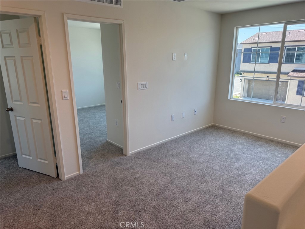 2246 Springmeadow Court Highland, CA 92346 - Photo 4 of 6