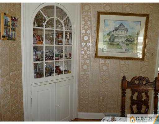 380 Rahway Road Edison, NJ 08820 - Photo 6 of 21 Gallery Image 6