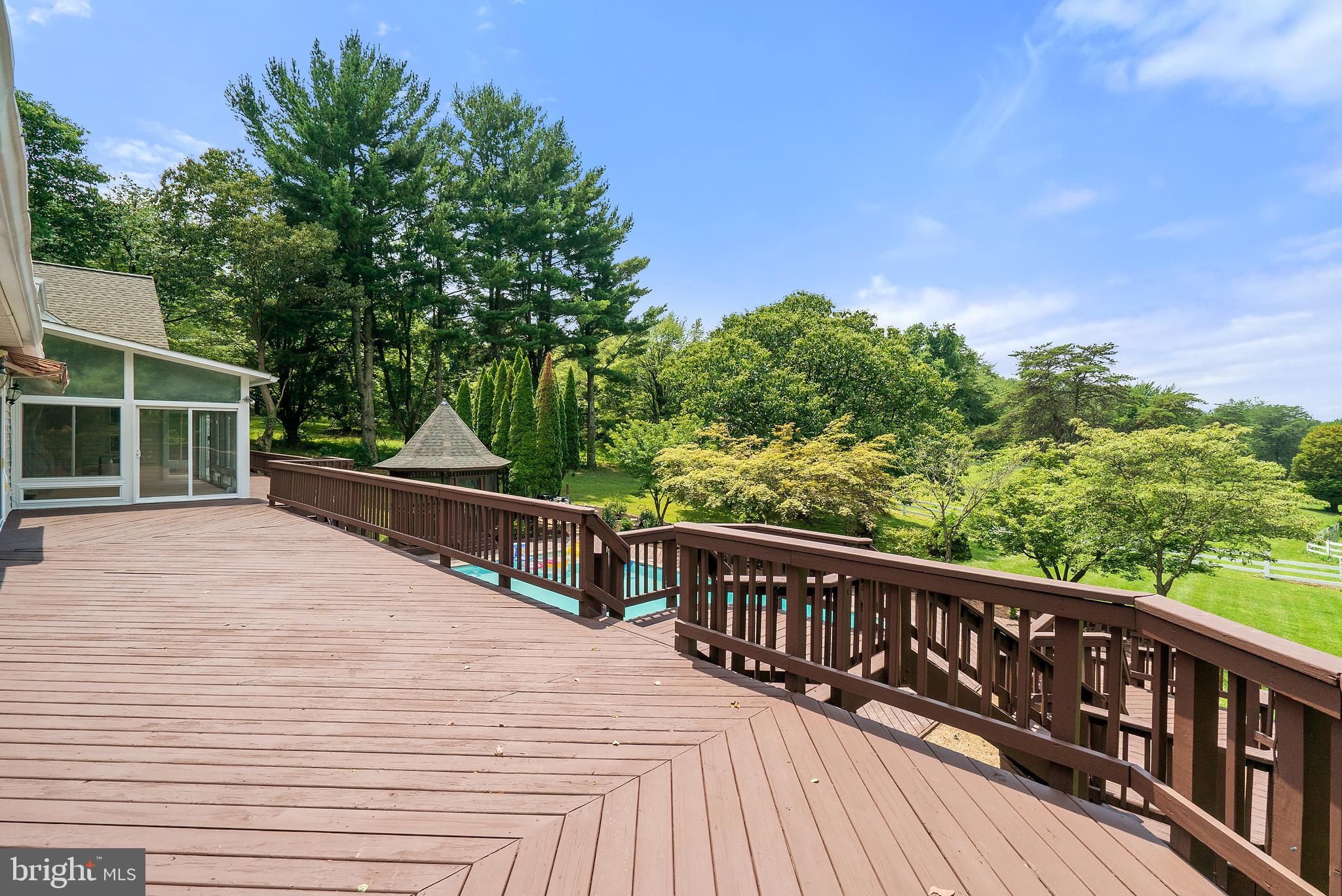 638 Seneca Road Great Falls, VA 22066 - Photo 70 of 83 Gallery Image 70