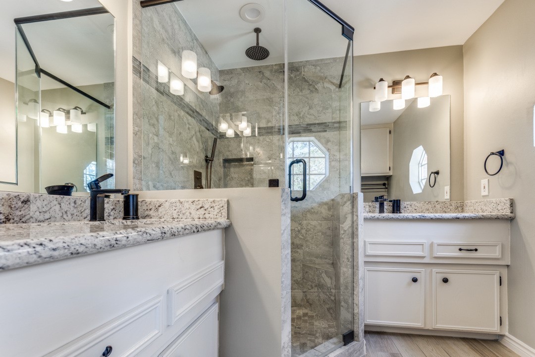 3426 Candlewisp Drive Spring, TX 77388 - Photo 23 of 32 primary bath