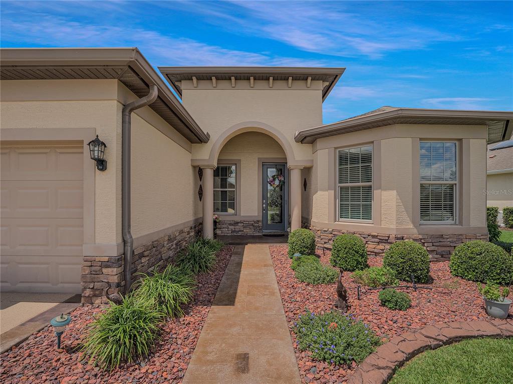 9527 Southwest 70th Loop Ocala, FL 34481 - Photo 2 of 62 Gallery Image 2