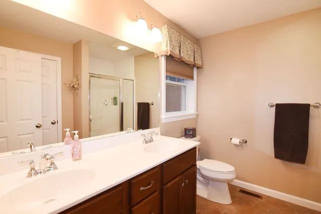 $695,000 | 96 Winterberry Lane, Easton, MA 02356