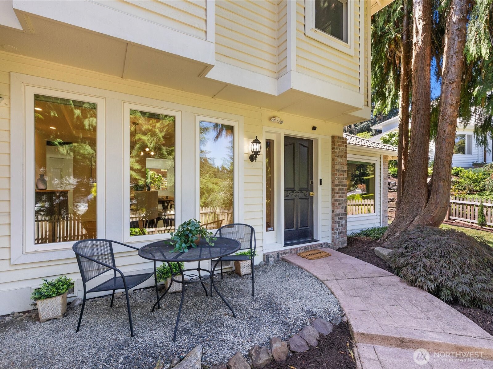 6914 163rd Place Southwest Edmonds, WA 98026 - Photo 2 of 39