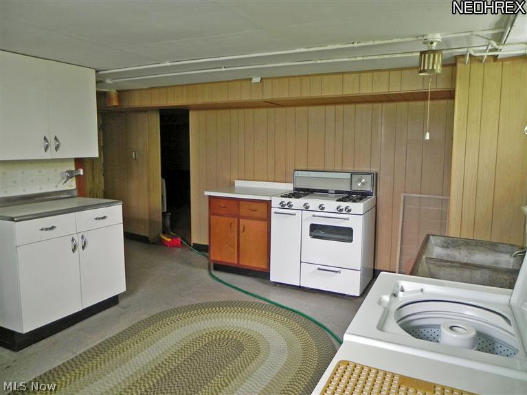 10000 West Pleasant Valley Road Cleveland, OH 44130 - Photo 18 of 22 An here's the utility room.