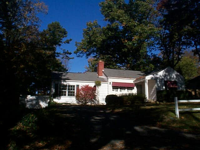 1015 Signal Road Signal Mountain, TN 37377 - Photo 1 of 1 Primary Photo
