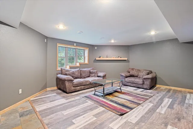 $575,000 | 31360 Rocky Shores Lane, Pengilly, MN 55775