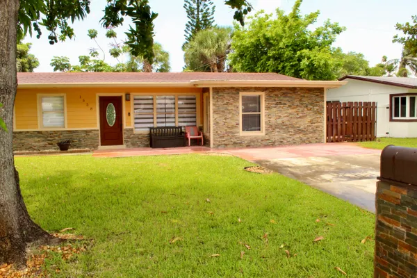 $2,850 | 1558 Northeast 30th Street, Pompano Beach, FL 33064