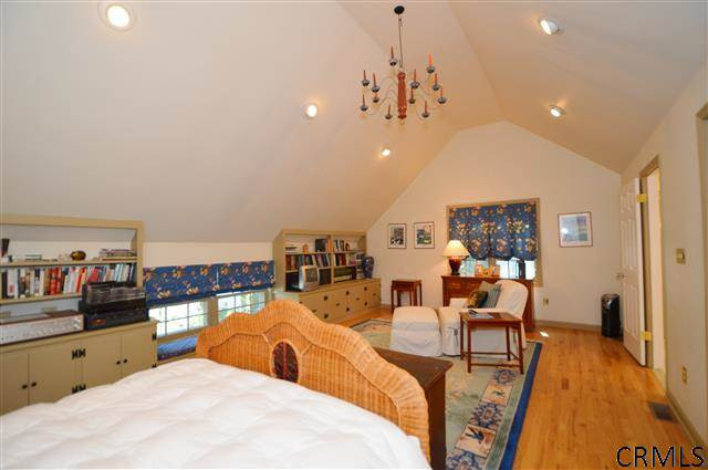 2250 Pine Ridge Road Niskayuna, NY 12309 - Photo 16 of 25 Photo 16