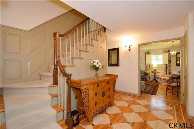 2250 Pine Ridge Road Niskayuna, NY 12309 - Photo 2 of 25 Photo 2