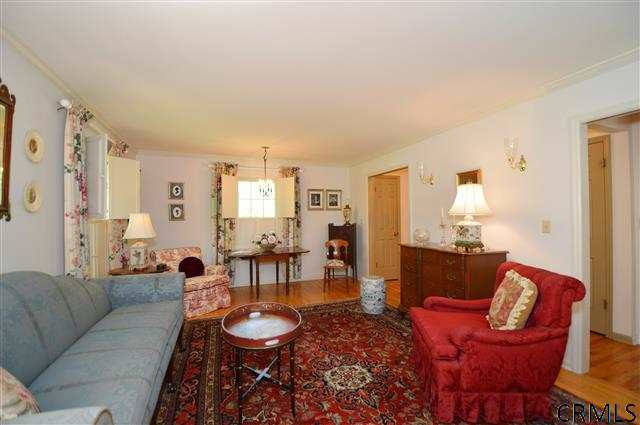 2250 Pine Ridge Road Niskayuna, NY 12309 - Photo 4 of 25 Photo 4
