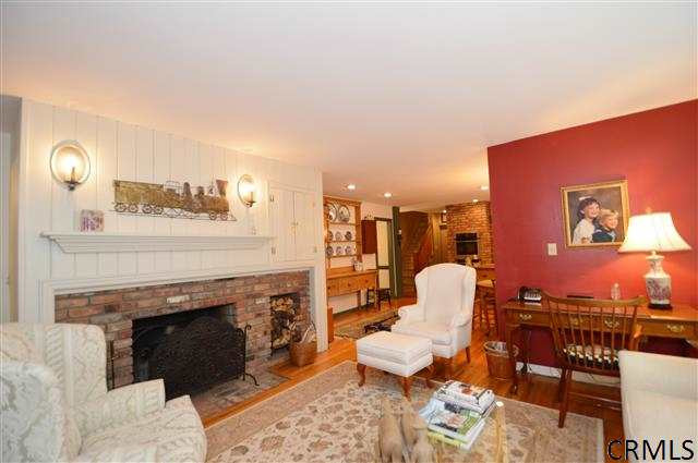 2250 Pine Ridge Road Niskayuna, NY 12309 - Photo 6 of 25 Photo 6