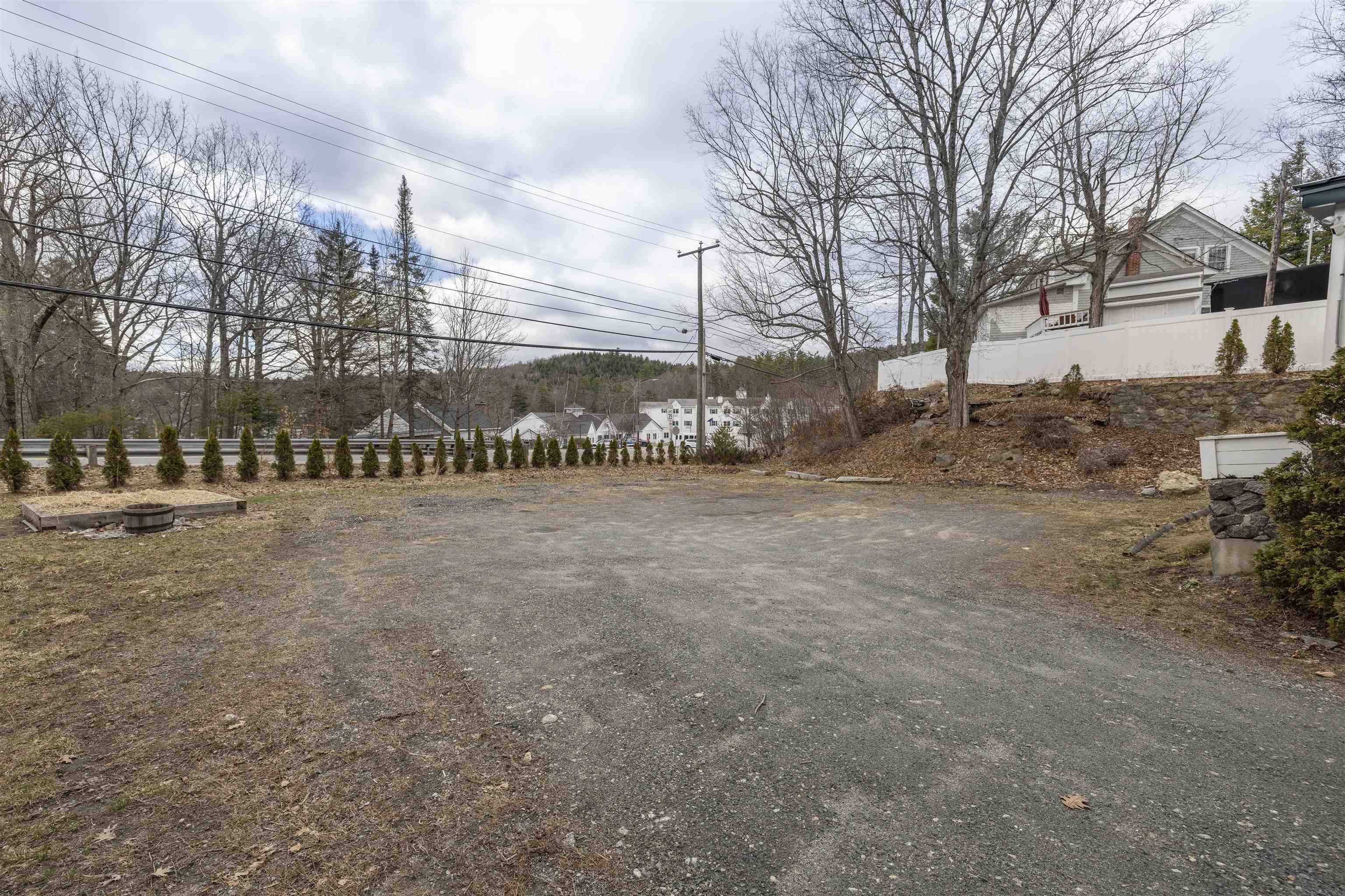 1042 Main Street Sunapee, NH 03782 - Photo 3 of 21