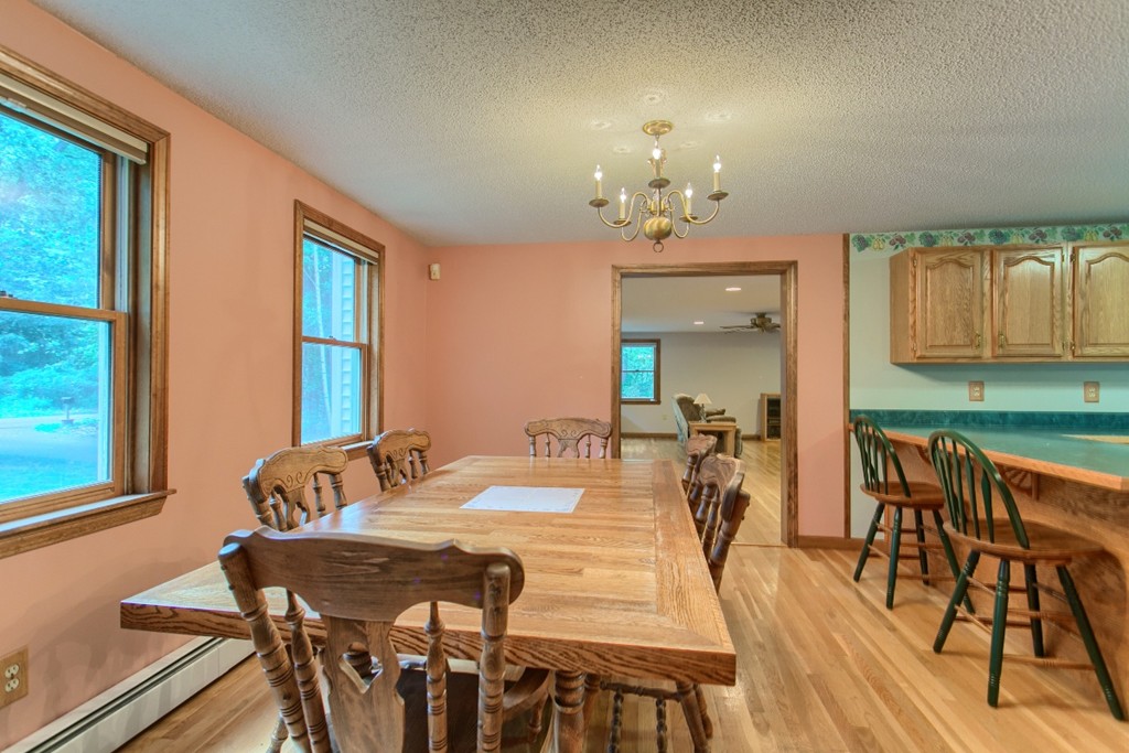 101 Forrest Road Westford, MA 01886 - Photo 12 of 30 Gallery Image 12