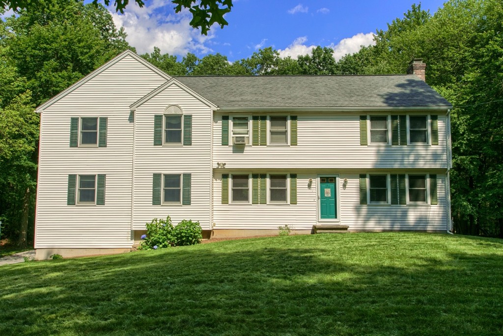 101 Forrest Road Westford, MA 01886 - Photo 8 of 30 Gallery Image 8