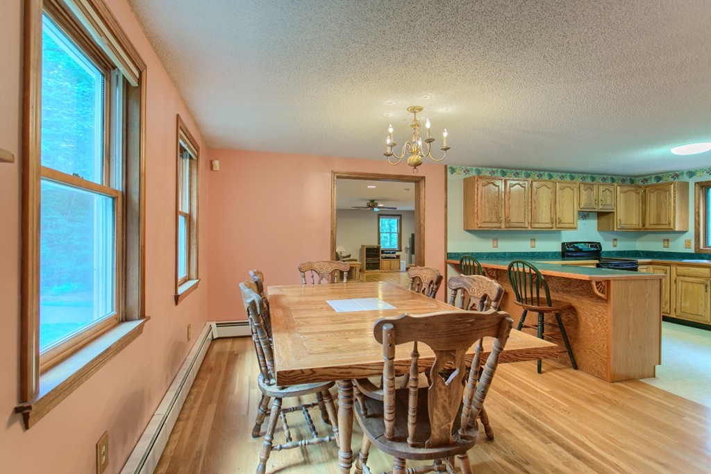 101 Forrest Road Westford, MA 01886 - Photo 9 of 30 Gallery Image 9