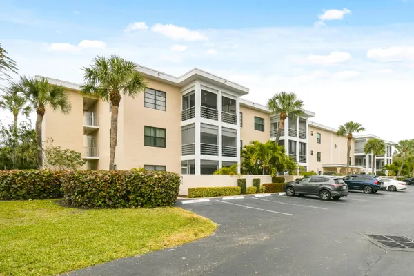 $339,000 | 300 North Hwy A1A, Unit 209A, Jupiter, FL 33477