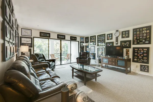 $339,000 | 300 North Hwy A1A, Unit 209A, Jupiter, FL 33477