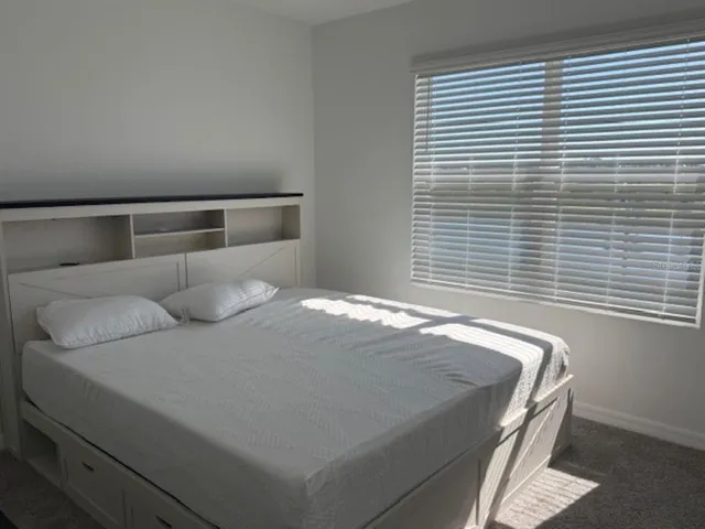 $2,850 | 3440 Ivy Holw Drive, Plant City, FL 33565