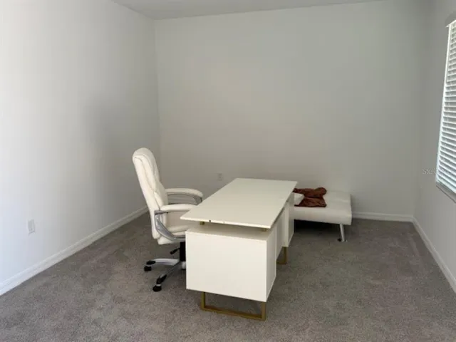 $2,850 | 3440 Ivy Holw Drive, Plant City, FL 33565