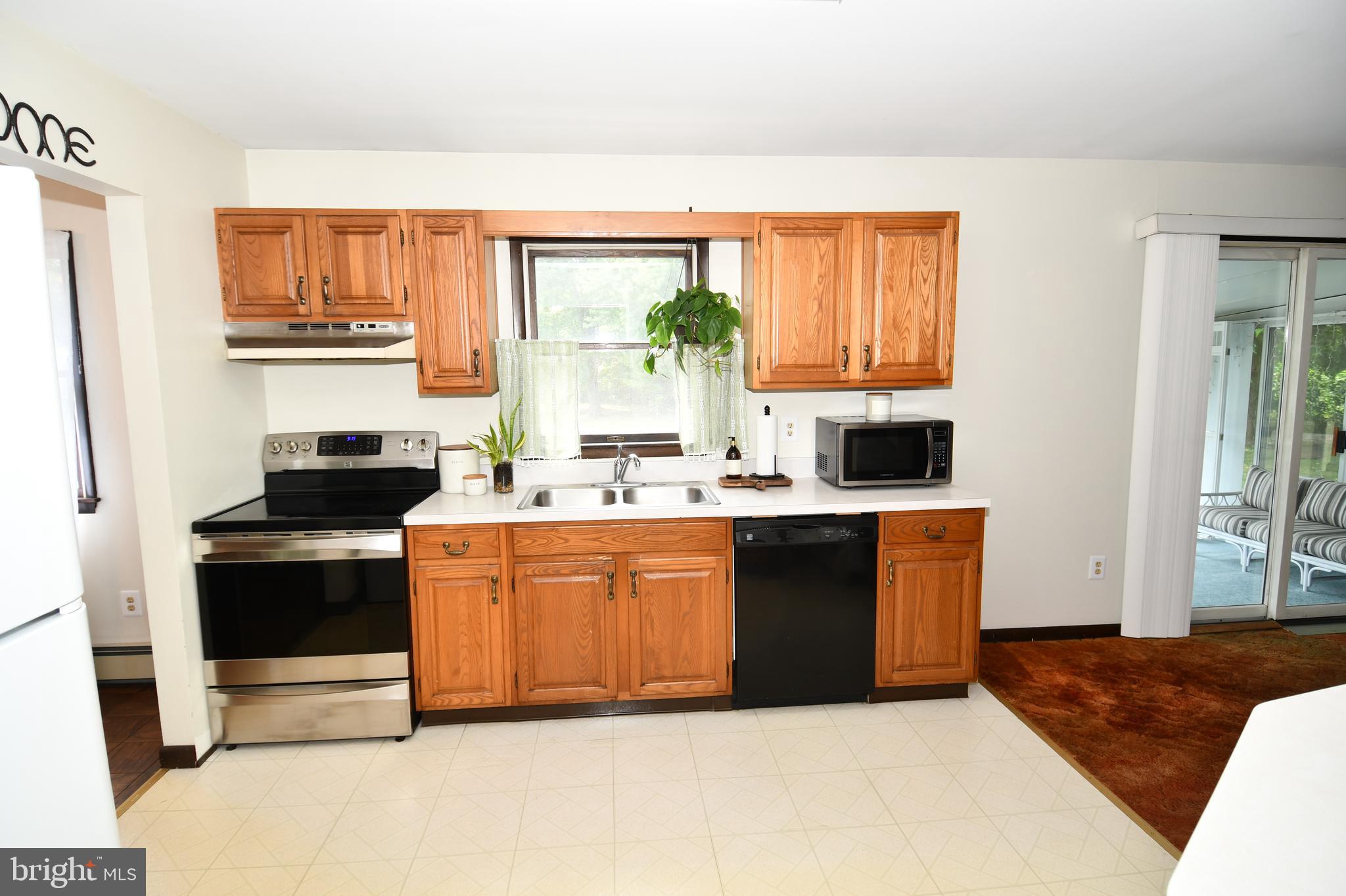 1375 Hedding Jacksonville Road Columbus, NJ 08022 - Photo 6 of 28