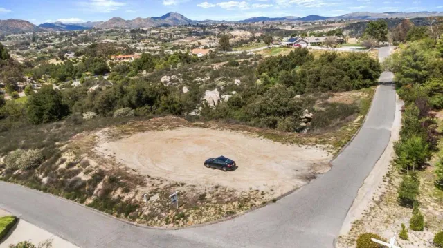 $500,000 | 0 VÃa De Oro, Temecula, CA 92591