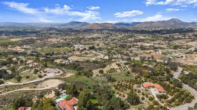 $500,000 | 0 VÃa De Oro, Temecula, CA 92591