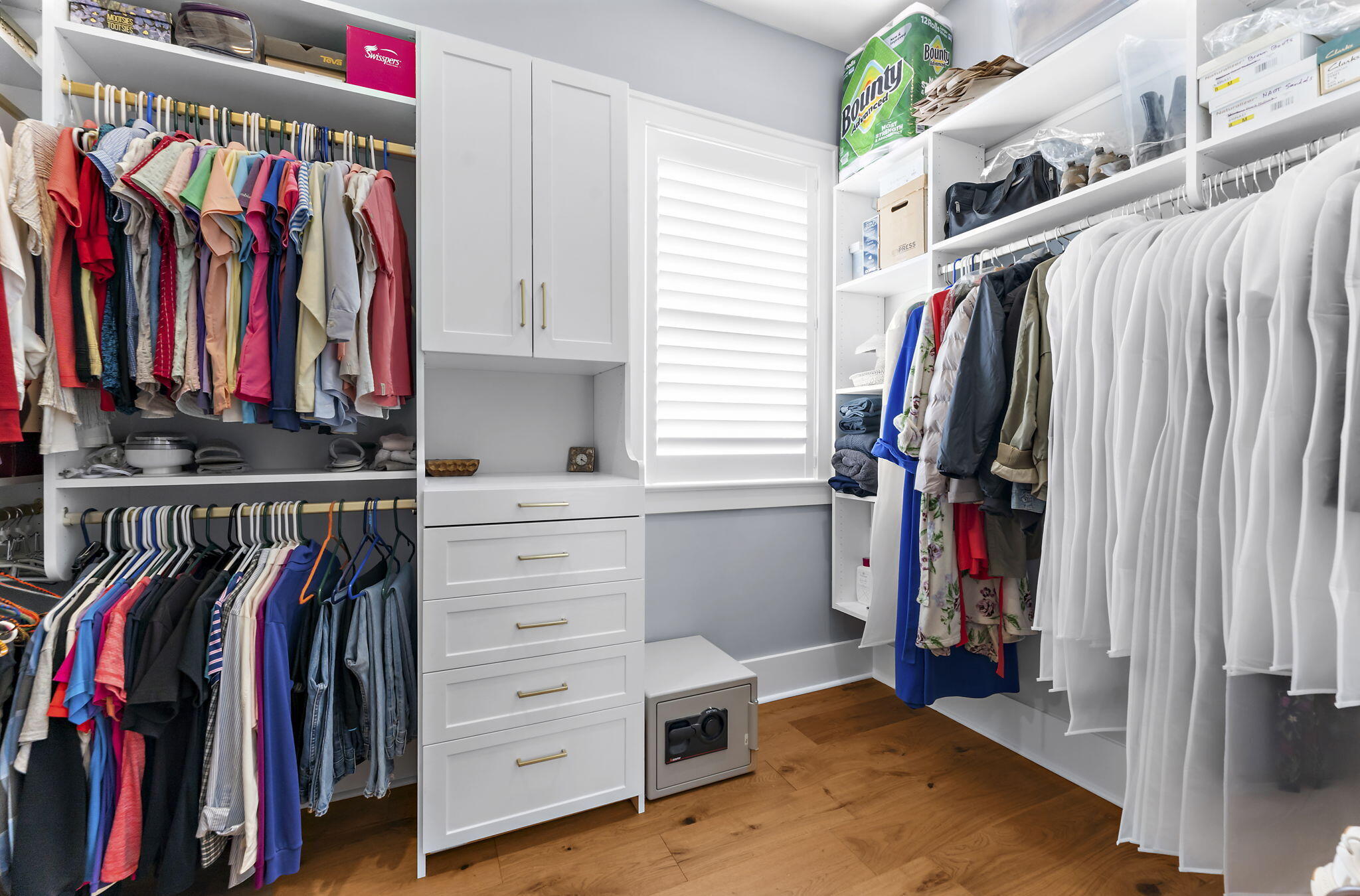 1476 Cat Island Parkway Awendaw, SC 29429 - Photo 33 of 58 28 Primary Closet One of Two