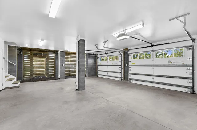 $1,848,400 | 1476 Cat Island Parkway, Awendaw, SC 29429