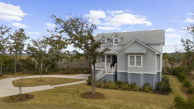 $1,848,400 | 1476 Cat Island Parkway, Awendaw, SC 29429
