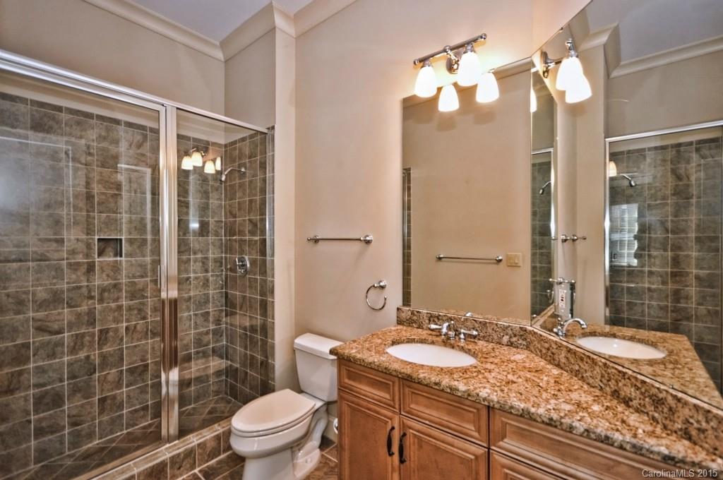 251 Queens Road, Unit 251 Charlotte, NC 28204 - Photo 19 of 22 Gallery Image 19