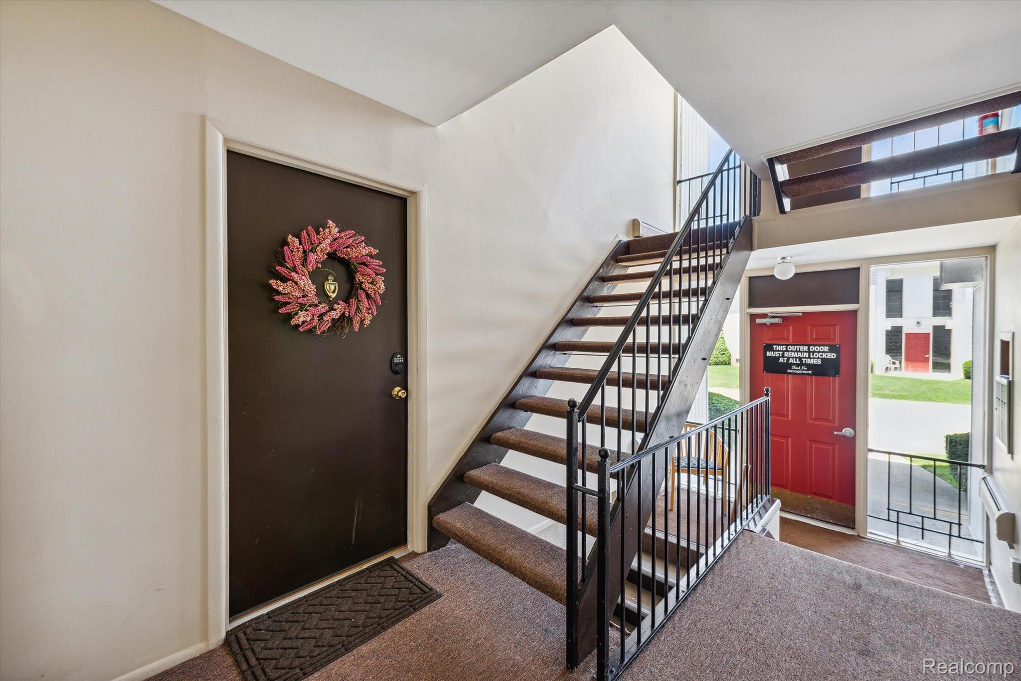 26780 Joy Road, Unit G10 Redford, MI 48239 - Photo 9 of 32 Gallery Image 9