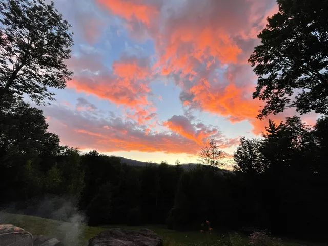 $330,000 | 136 Old Quarry Road, Fayston, VT 05673