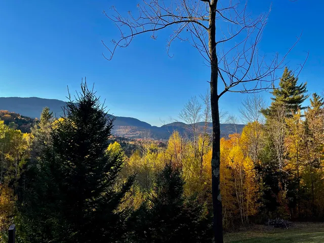 $330,000 | 136 Old Quarry Road, Fayston, VT 05673