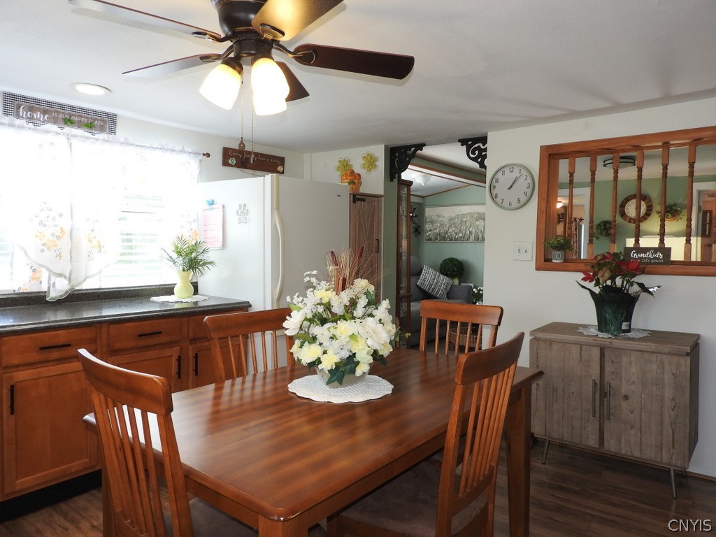 2751 Warners Road Camillus, NY 13164 - Photo 12 of 40